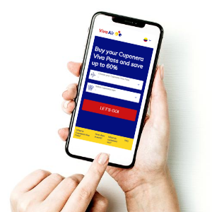 Someone using mobile on Viva Air website